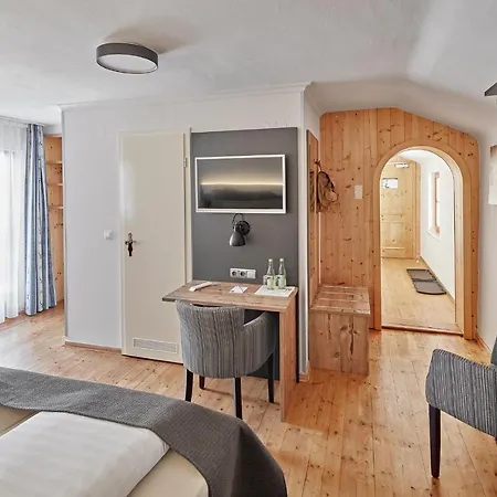 Hotel Alte Saege Ruhpolding Inkl Chiemgaukarte Und Genussfruehstueck