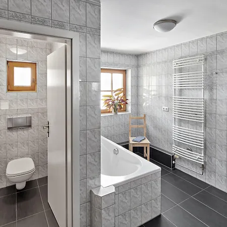 Otel Garni Alte Saege Inkl Chiemgaukarte