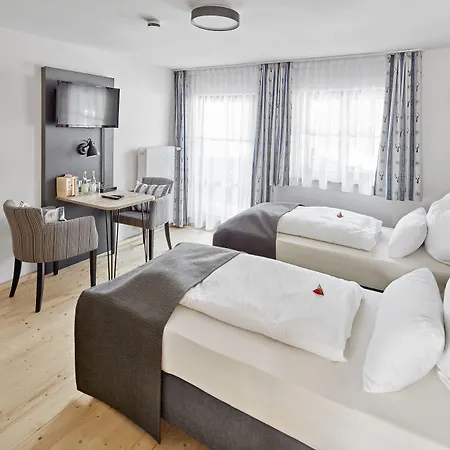 Hotell Hotel Alte Saege Ruhpolding Inkl Chiemgaukarte Und Genussfruehstueck 3*