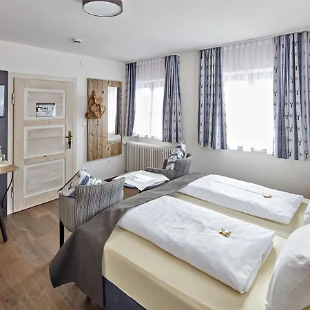 Hotell Hotel Alte Saege Ruhpolding Inkl Chiemgaukarte Und Genussfruehstueck 3*