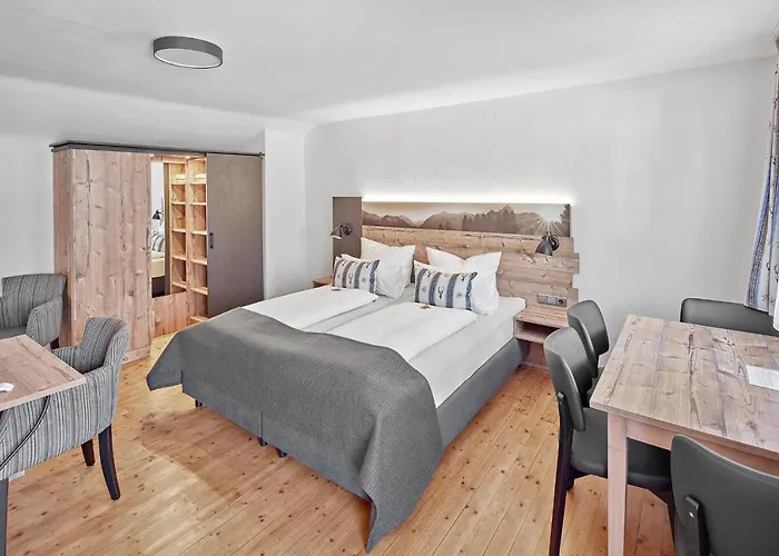 Hotel Hotel Garni Alte Saege Ruhpolding Inkl Chiemgaukarte